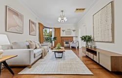 2 Delany Avenue, Burwood, Vic 3125