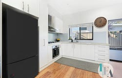 2/3a King Street, Lake Illawarra, NSW 2528