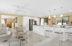 333 Hinkler Drive, Worongary, Qld 4213