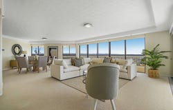 55/5-7 Oatland Esplanade, Runaway Bay, Qld 4216