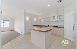 6 Holroyd Link, Wanneroo, WA 6065