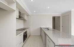 32 Nullarbor Avenue, Yanchep, WA 6035