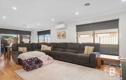 10 Honour Avenue, Winter Valley, Vic 3358