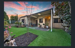 1/1 Monterey Court, Nollamara, WA 6061