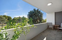 32/115 Canberra Avenue, Griffith, ACT 2603