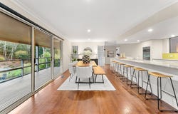 33-35 Curry Road, Park Orchards, Vic 3114