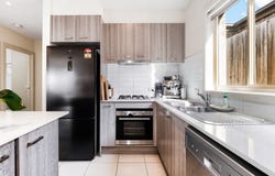 66 Innes Court, Berwick, Vic 3806