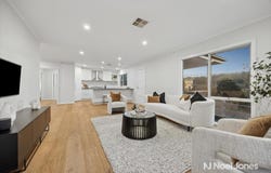72 Commercial Road, Mount Evelyn, Vic 3796