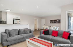 4/24 Redwood
Drive, Cowes, Vic 3922