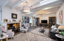 17 Leslie Street, Winmalee, NSW 2777