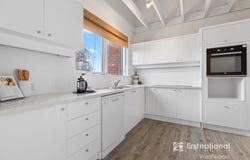 23/8 THE STRAND, Williamstown, Vic 3016