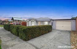 39 Scarborough Avenue, Cranbourne West, Vic 3977