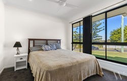 13 Cox Road, Southside, Qld 4570