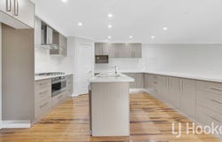 56 James Barnet Drive, Kelso, NSW 2795