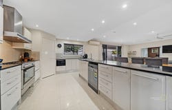 1 Brumby Parade, North Lakes, Qld 4509