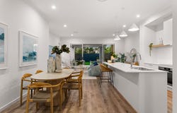 43 Waratah Avenue, Carina, Qld 4152