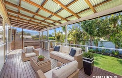 122 Westminster Avenue, Golden Beach, Qld 4551