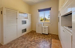 27 Gladstone Street, Jennings, NSW 4383