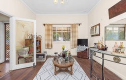37 Wroxton street, Midland, WA 6056
