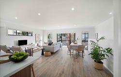 24 Lucia Crescent, Mount Clear, Vic 3350