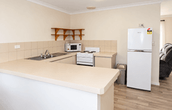 3/37 Sylvester Street, Coolgardie, WA 6429