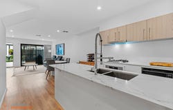 31/41 Arthur Blakeley Way, Coombs, ACT 2611
