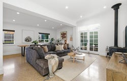 11 Cameron Road, Mount Barker, SA 5251