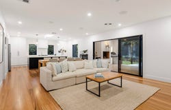 2/19 Ross Road, Croydon, Vic 3136