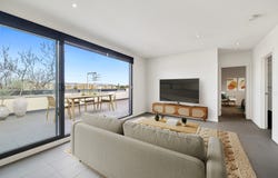 24/31-35 Como Parade East, Mentone, Vic 3194