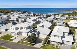 15 Quinn Street, Catherine Hill Bay, NSW 2281