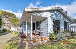 64 Pandora Avenue, Venus Bay, Vic 3956