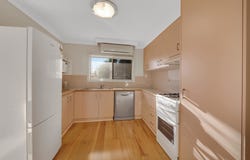 2/5 William Street, Gladstone Central, Qld 4680