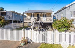 3 Raymond Street, Shorncliffe, Qld 4017
