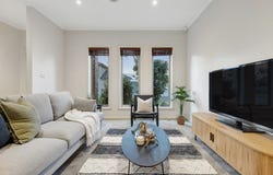 17 Sunnyside Way, Cairnlea, Vic 3023