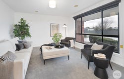 6 Shaftesbury Avenue, Winter Valley, Vic 3358