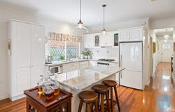 27 Edgbaston Parade, Caroline Springs, Vic 3023