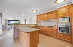 12 Newman Court, Berwick, Vic 3806