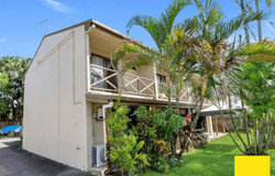 1/17-19 Sandown Close, Woree, Qld 4868