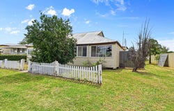 12 Orpen St, Dalby, Qld 4405
