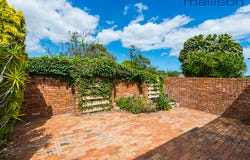 2/102 Ardross St, Applecross, WA 6153
