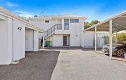 3/1 Oneida Road, Secret Harbour, WA 6173