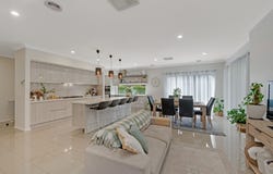 10 Inverness Drive, Junortoun, Vic 3551