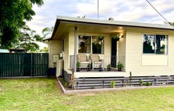 12 BOWEN Court, Moranbah, Qld 4744