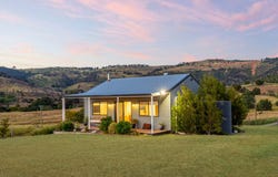 18 Jims Road, Blenheim, Qld 4341