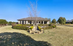 23 Portrush Crescent, Luddenham, NSW 2745