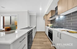 5 Infuse Road, Wyndham Vale, Vic 3024