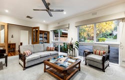 73 Old Eltham Road, Lower Plenty, Vic 3093