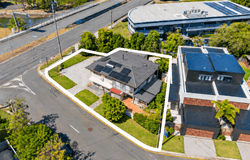 2  Deauville Drive, Southport, Qld 4215