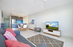 210/12 Harvey Street, Darwin City, NT 0800