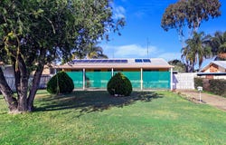 4 Rachael Street, Point Vernon, Qld 4655